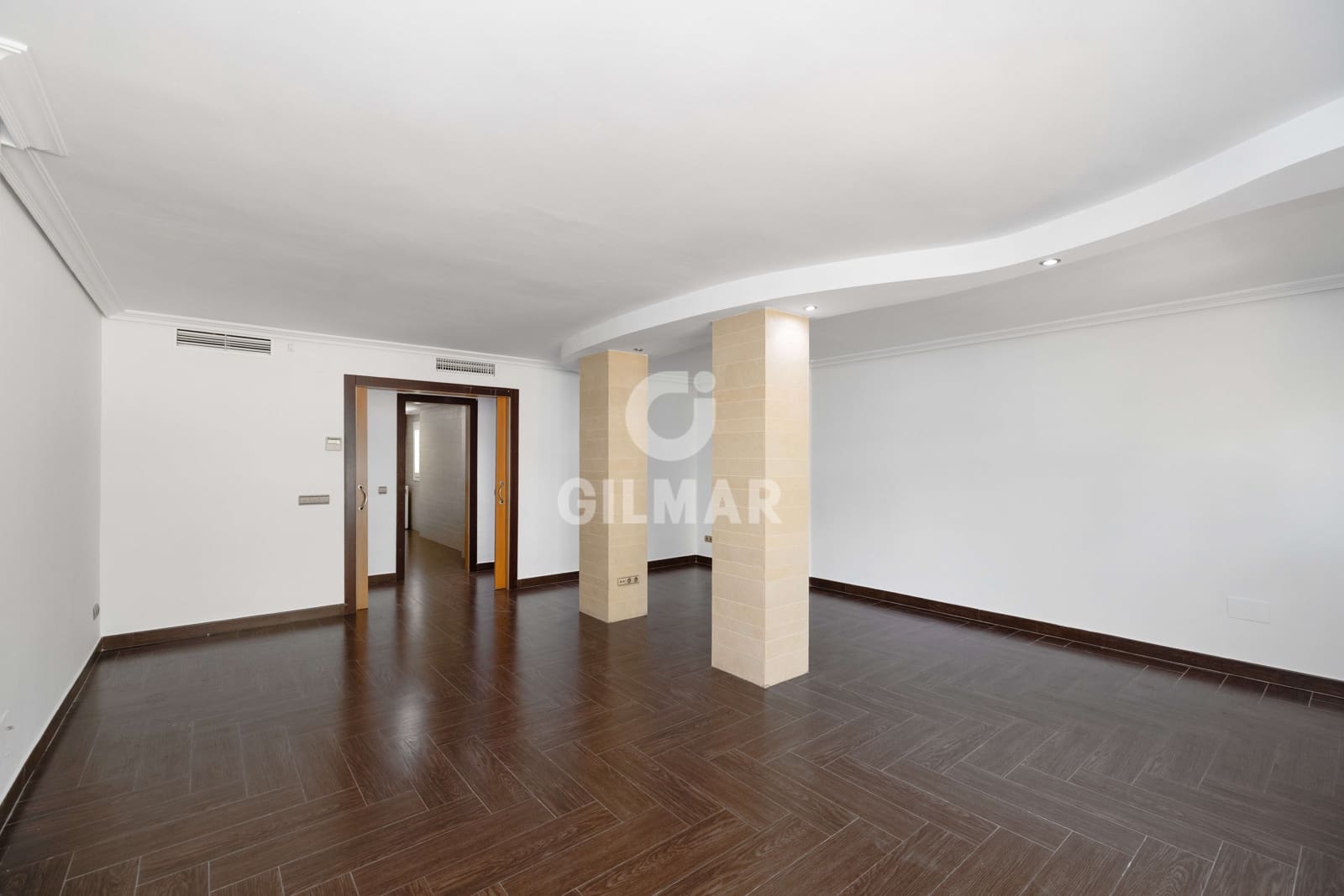 3 slaapkamer Flat te koop in Malaga stad met garage - € 575.000 (Ref: 9216777)