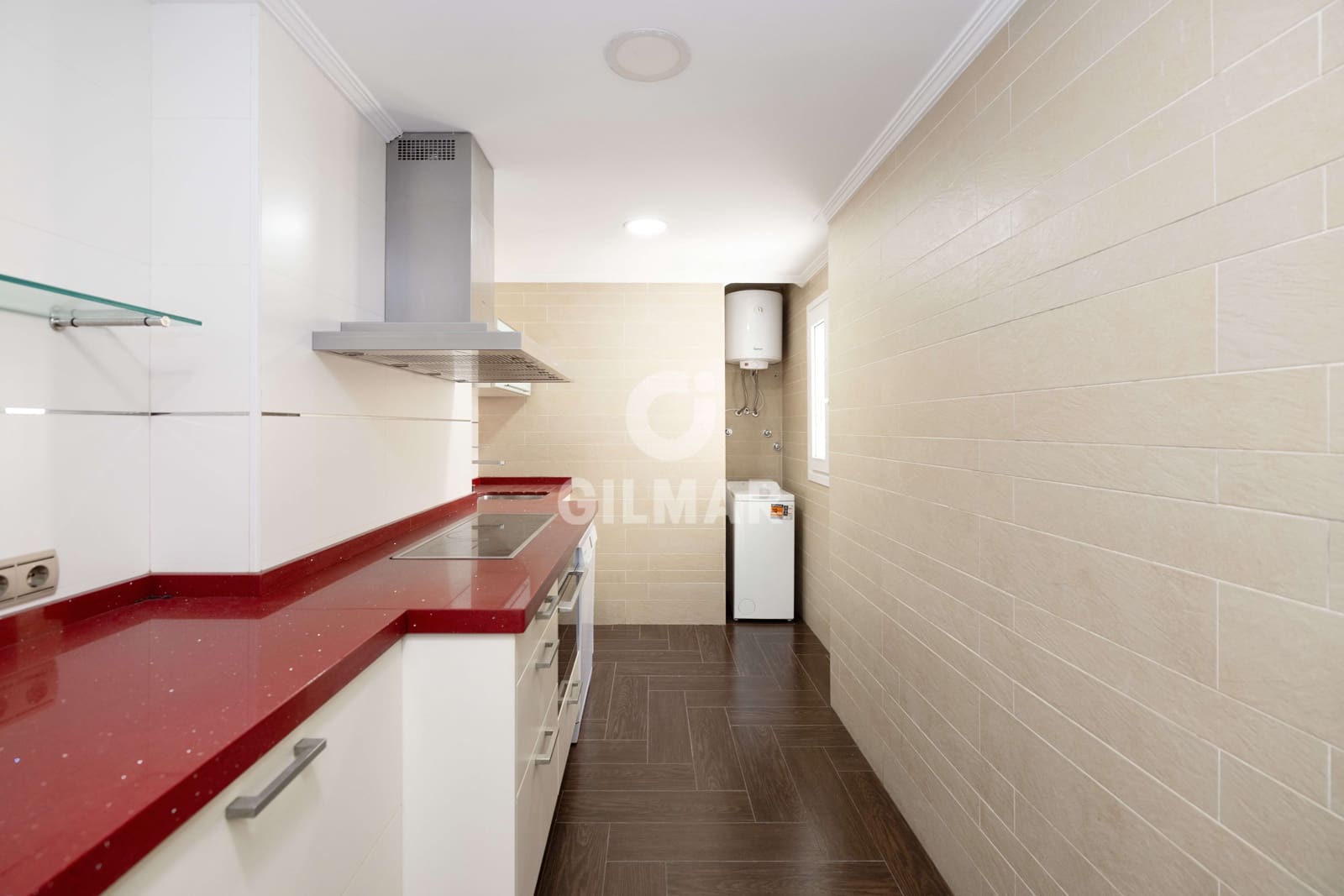 3 slaapkamer Flat te koop in Malaga stad met garage - € 575.000 (Ref: 9216777)