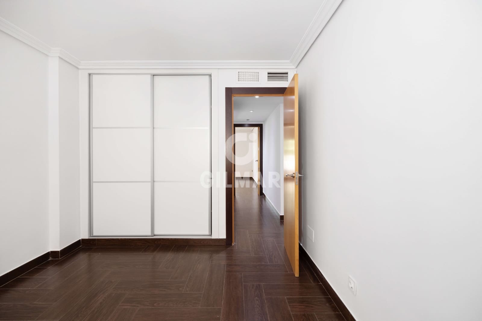 3 slaapkamer Flat te koop in Malaga stad met garage - € 575.000 (Ref: 9216777)