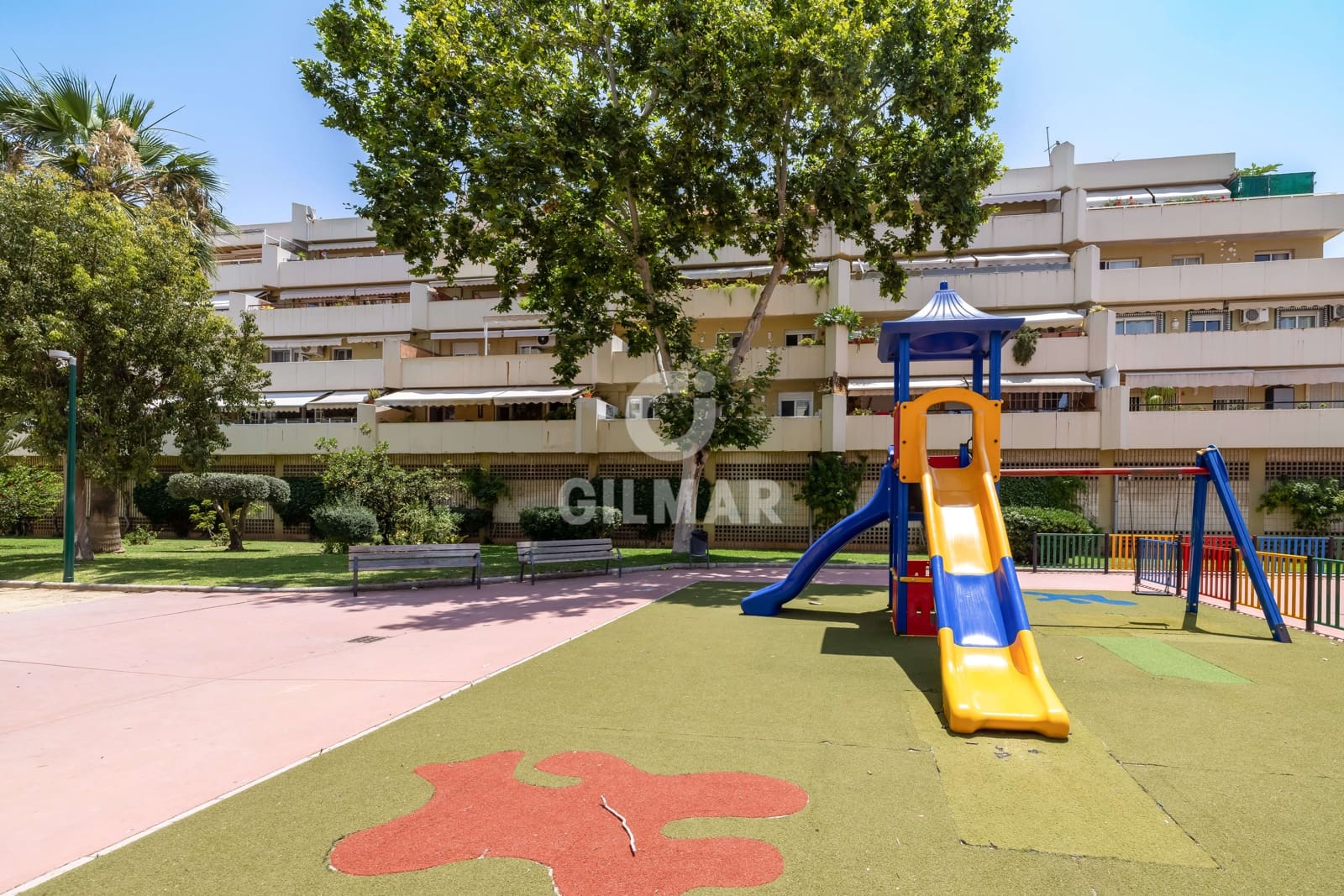 3 slaapkamer Flat te koop in Malaga stad met garage - € 575.000 (Ref: 9216777)