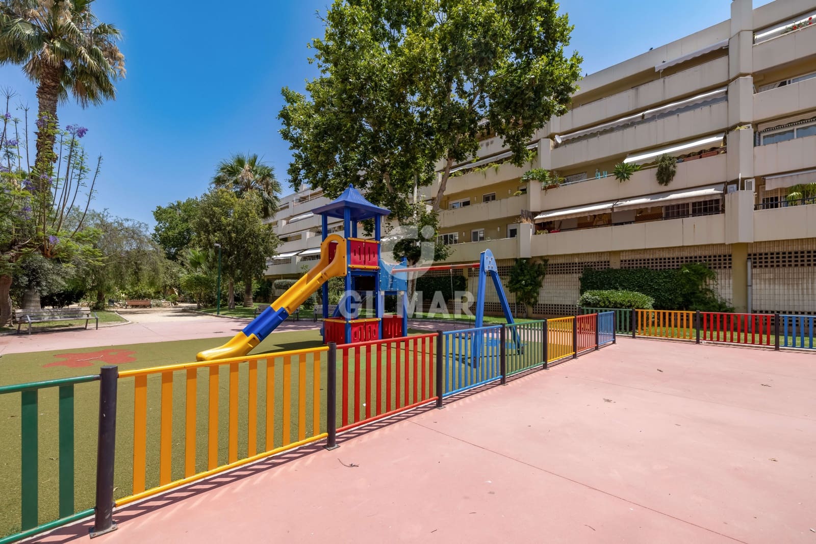 3 slaapkamer Flat te koop in Malaga stad met garage - € 575.000 (Ref: 9216777)