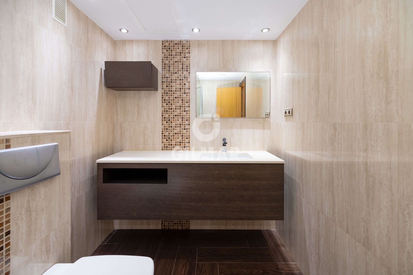 3 slaapkamer Flat te koop in Malaga stad met garage - € 575.000 (Ref: 9216777)