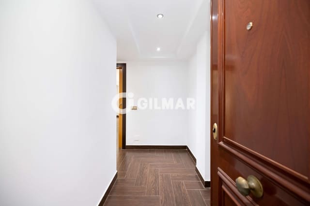 3 makuuhuone Asunto myytävänä paikassa Puerta Blanca, Málaga kaupunki mukana 
autotalli - 520 000 € (Ref: 9216777)
