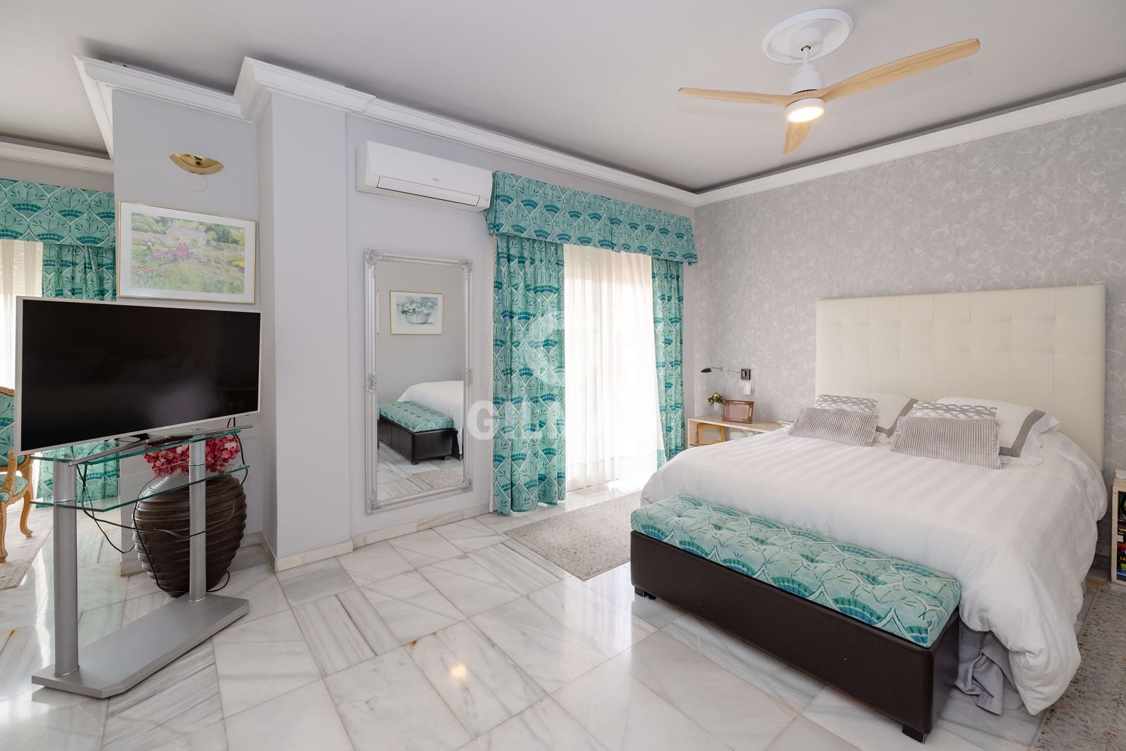 4 chambre Villa/Maison à vendre à Malaga ville avec piscine garage - 1 280 000 € (Ref: 9216778)