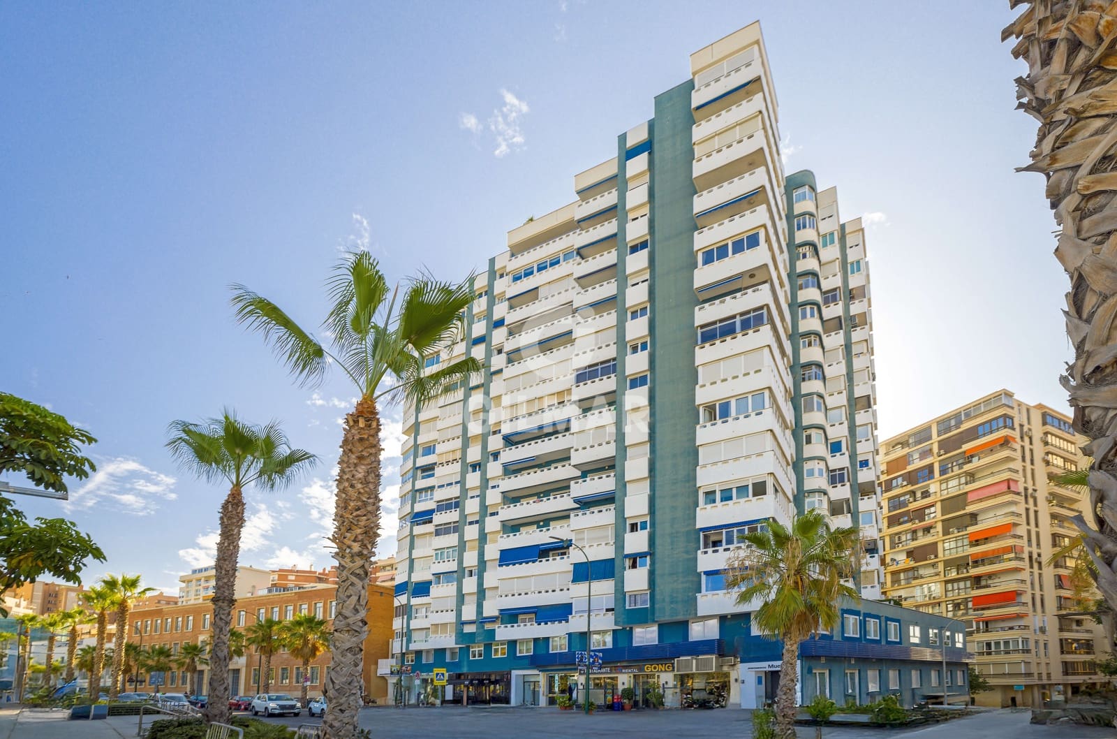 4 soveværelse Lejlighed til salg i Malaga by - € 1.030.000 (Ref: 9219542)