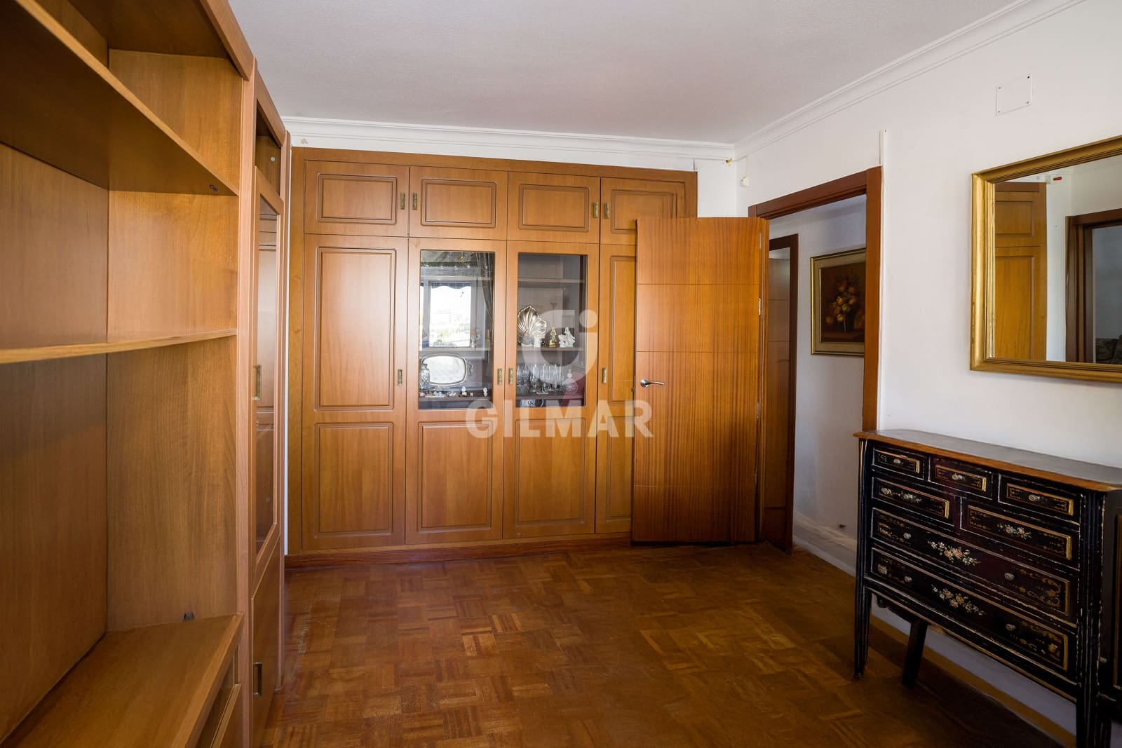 4 soveværelse Lejlighed til salg i Malaga by - € 1.030.000 (Ref: 9219542)