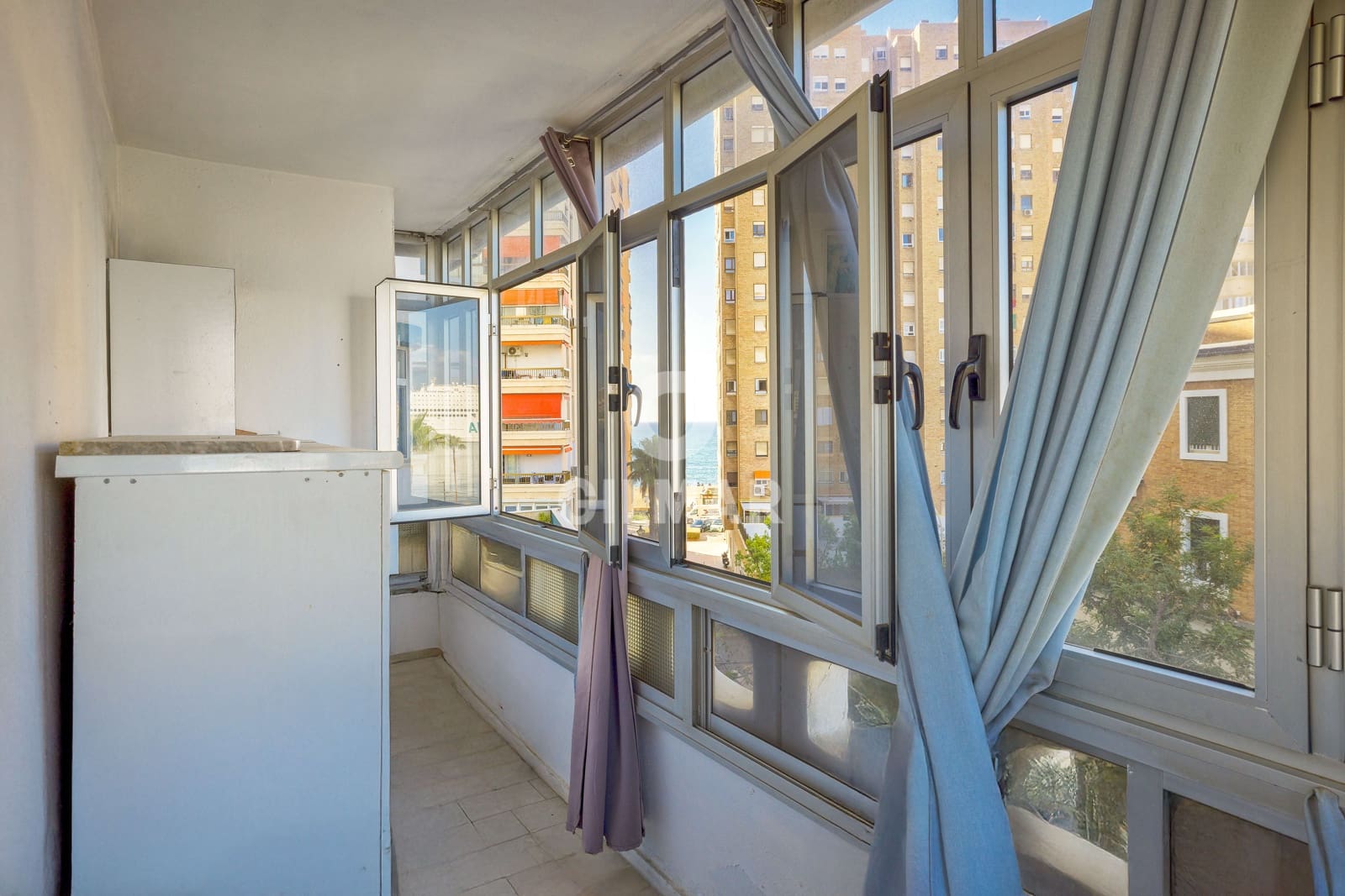 4 soveværelse Lejlighed til salg i Malaga by - € 1.030.000 (Ref: 9219542)