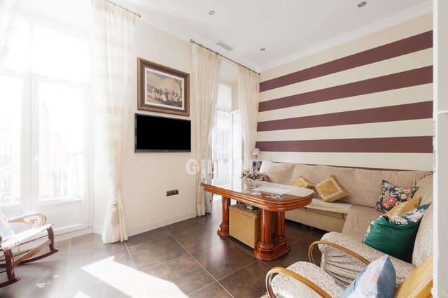 4 bedroom Flat for sale in Centro Historico, Málaga city - € 1,490,000 (Ref: 9219543)