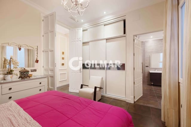 4 soveværelse Lejlighed til salg i Centro Historico, Málaga by - € 1.490.000 (Ref: 9219543)