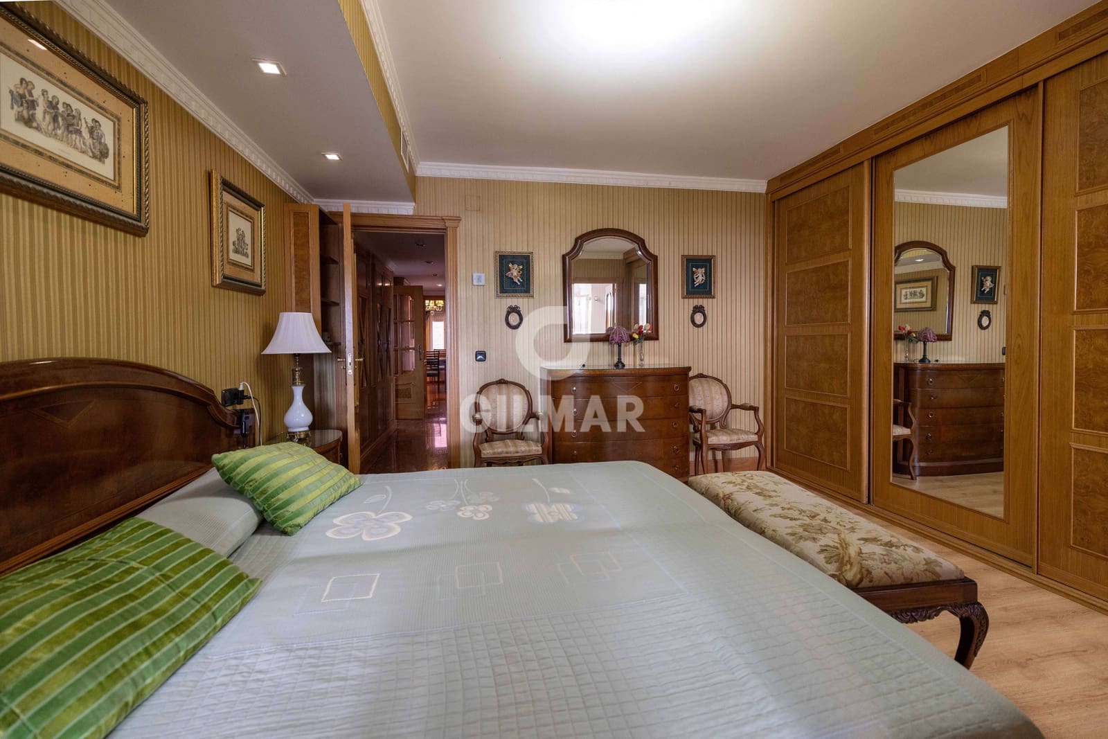 3 soveværelse Lejlighed til salg i Malaga by med garage - € 965.000 (Ref: 9219547)