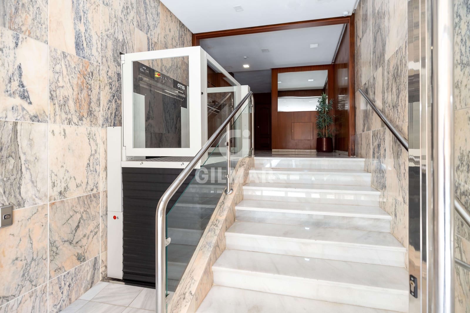 3 soveværelse Lejlighed til salg i Malaga by med garage - € 965.000 (Ref: 9219547)