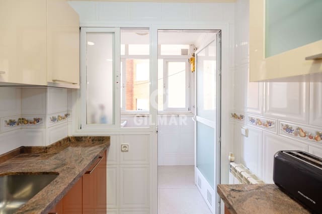 3 soveværelse Lejlighed til salg i La Malagueta, Málaga by med garage - € 965.000 (Ref: 9219547)