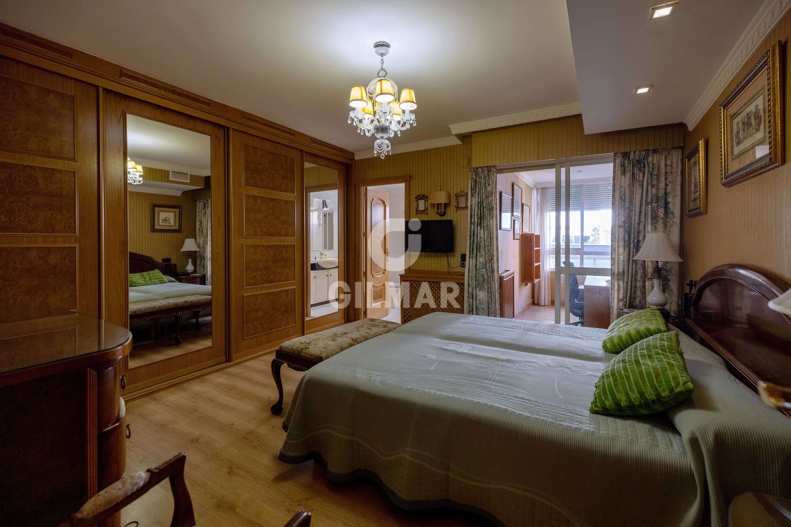 3 soveværelse Lejlighed til salg i Malaga by med garage - € 965.000 (Ref: 9219547)