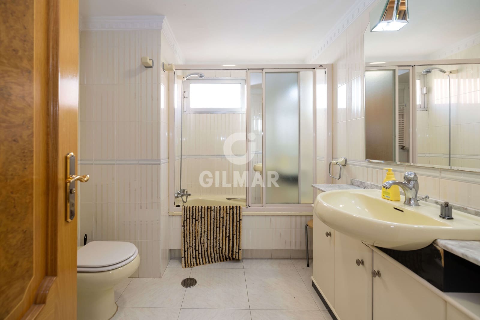 3 soveværelse Lejlighed til salg i Malaga by med garage - € 965.000 (Ref: 9219547)