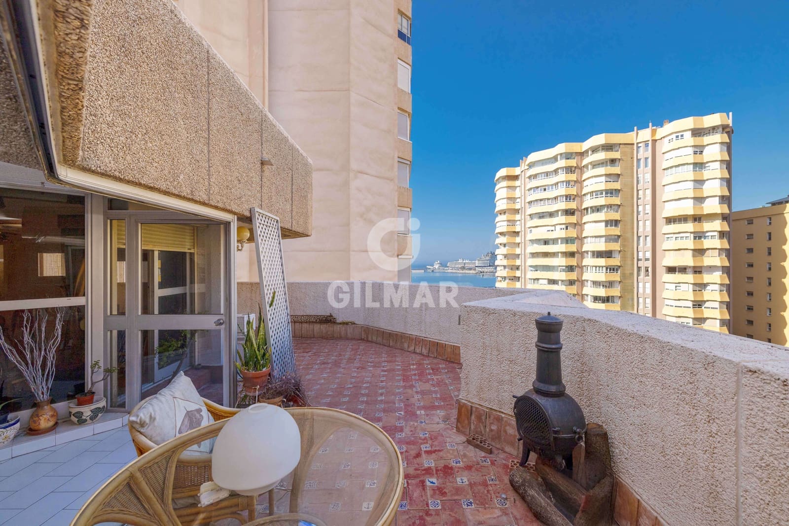 3 soveværelse Penthouse til salg i Malaga by med garage - € 1.495.000 (Ref: 9219548)