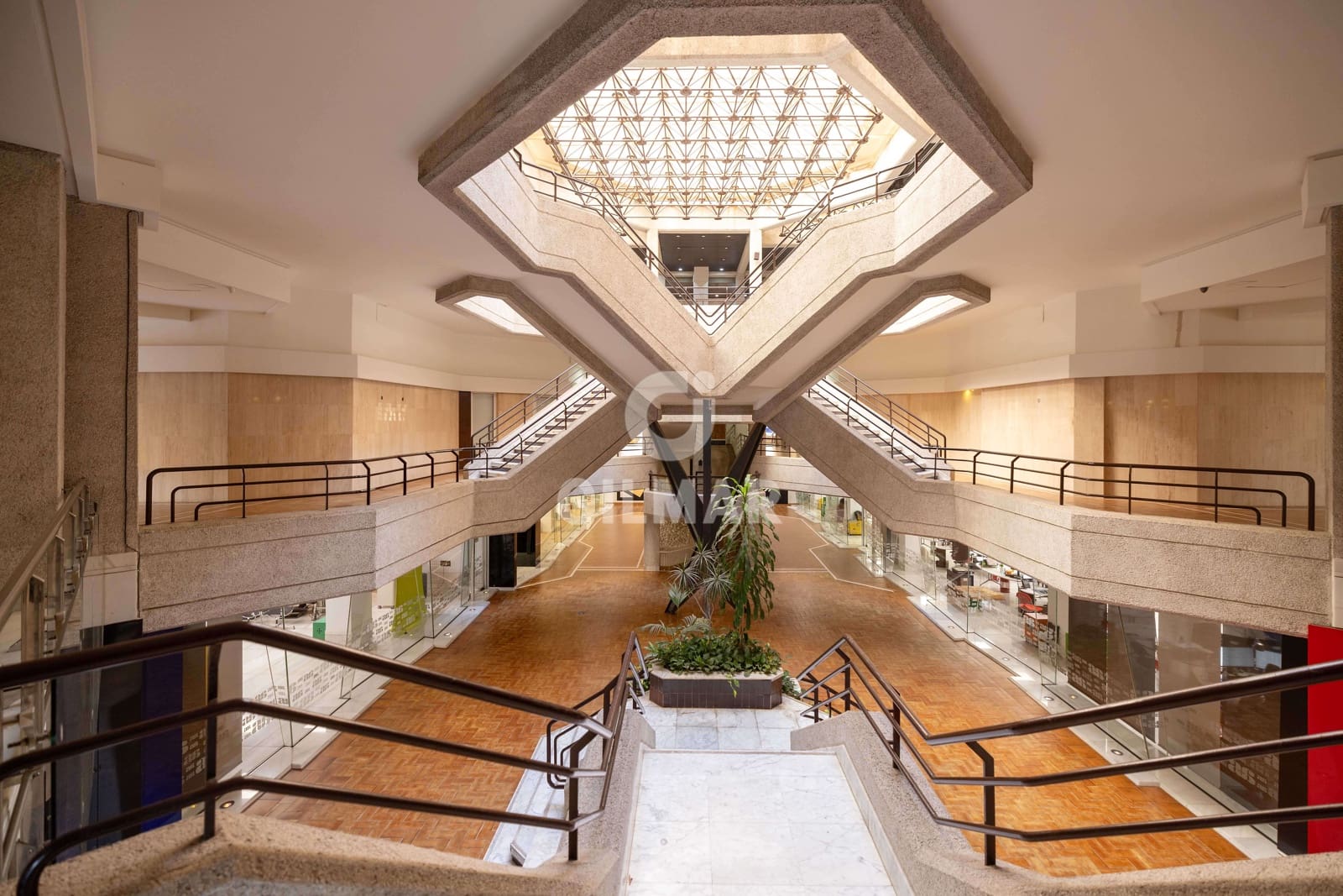 3 soveværelse Penthouse til salg i Malaga by med garage - € 1.495.000 (Ref: 9219548)