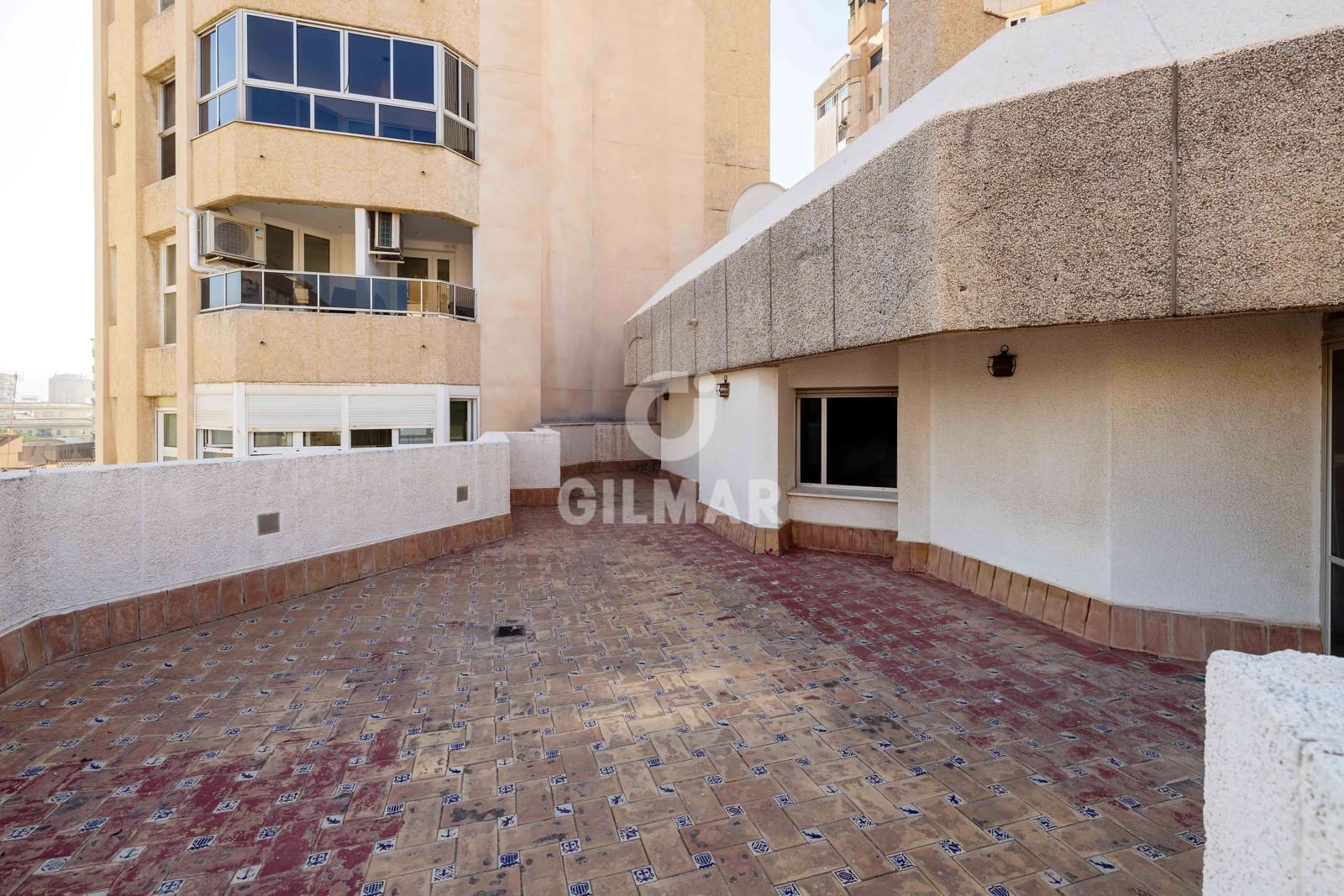 3 soveværelse Penthouse til salg i Malaga by med garage - € 1.495.000 (Ref: 9219548)