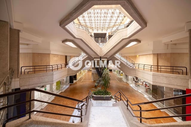 3 soveværelse Penthouse til salg i La Malagueta, Málaga by med garage - € 1.495.000 (Ref: 9219548)