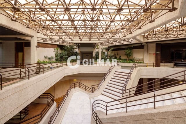 3 soveværelse Penthouse til salg i La Malagueta, Málaga by med garage - € 1.495.000 (Ref: 9219548)