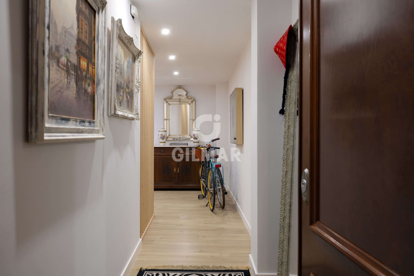 5 soveværelse Lejlighed til salg i Malaga by - € 980.000 (Ref: 9219549)