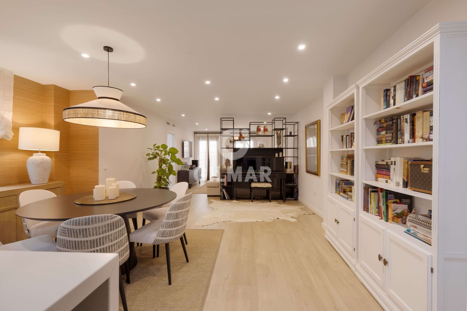 5 soveværelse Lejlighed til salg i Malaga by - € 980.000 (Ref: 9219549)