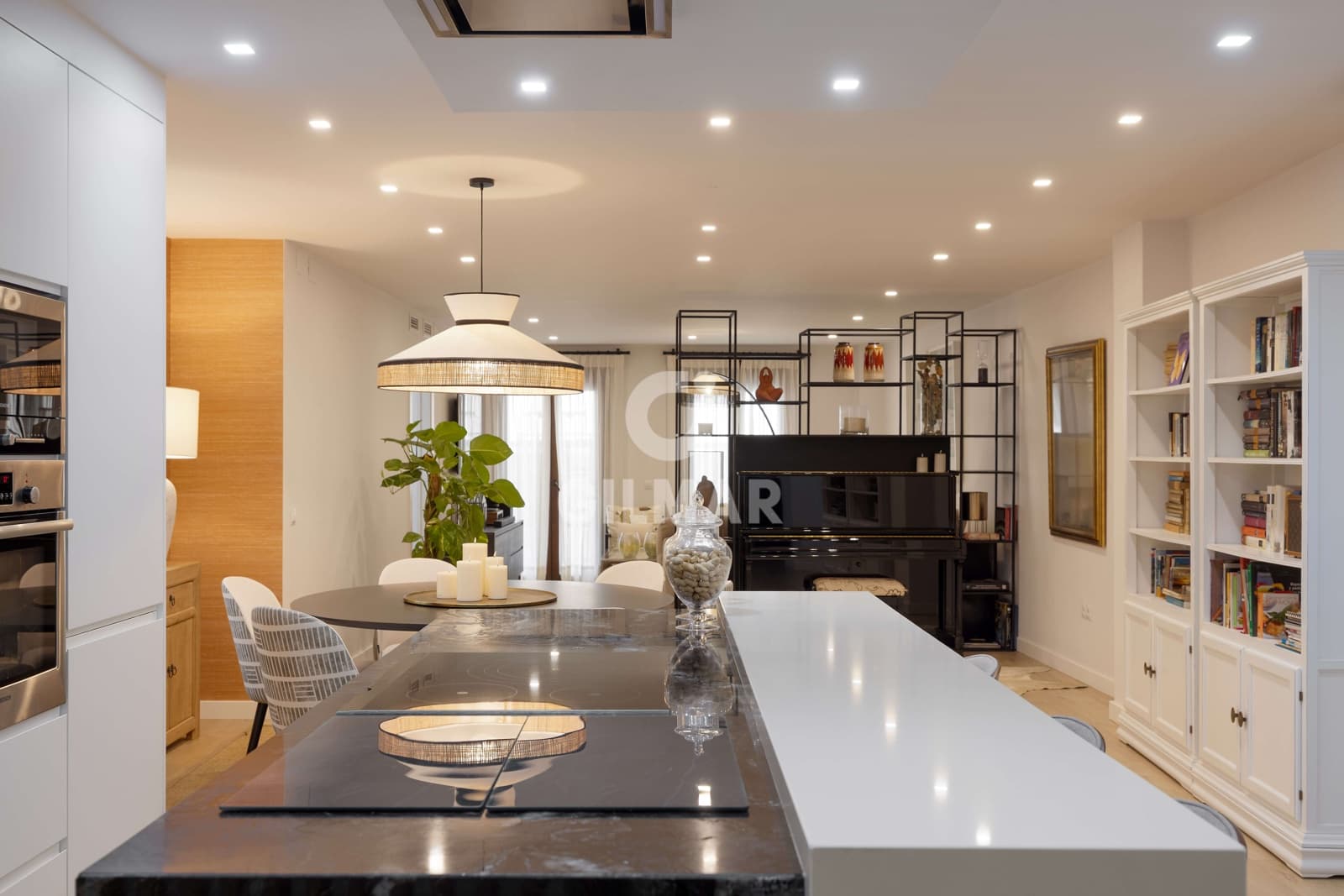 5 soveværelse Lejlighed til salg i Malaga by - € 980.000 (Ref: 9219549)