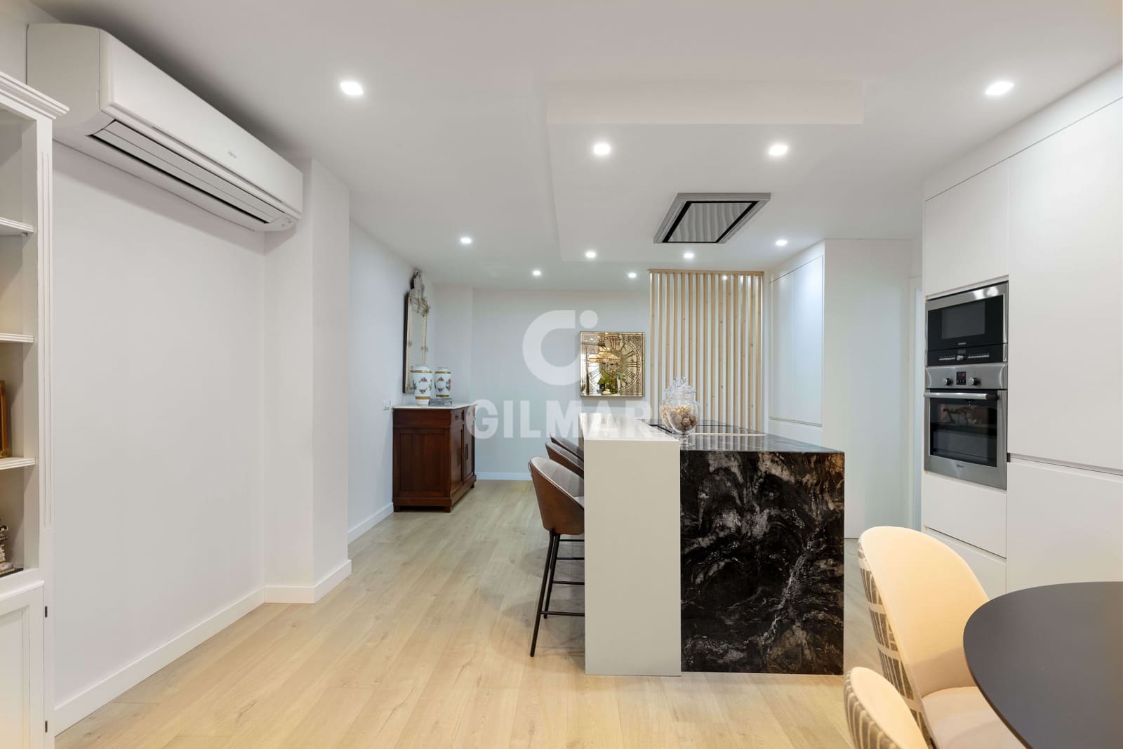 5 soveværelse Lejlighed til salg i Malaga by - € 980.000 (Ref: 9219549)