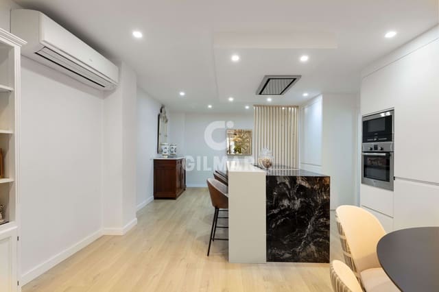 5 bedroom Flat for sale in Centro Historico, Málaga city - € 980,000 (Ref: 9219549)