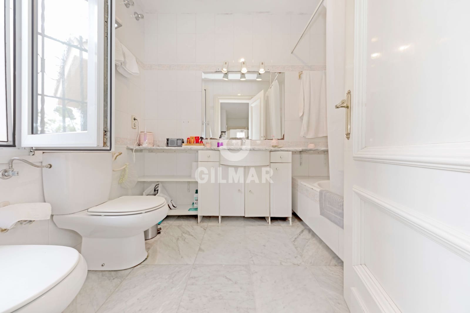 11 sypialnia Willa na sprzedaż w Churriana z basenem garażem - 1 860 000 € (Ref: 9219553)