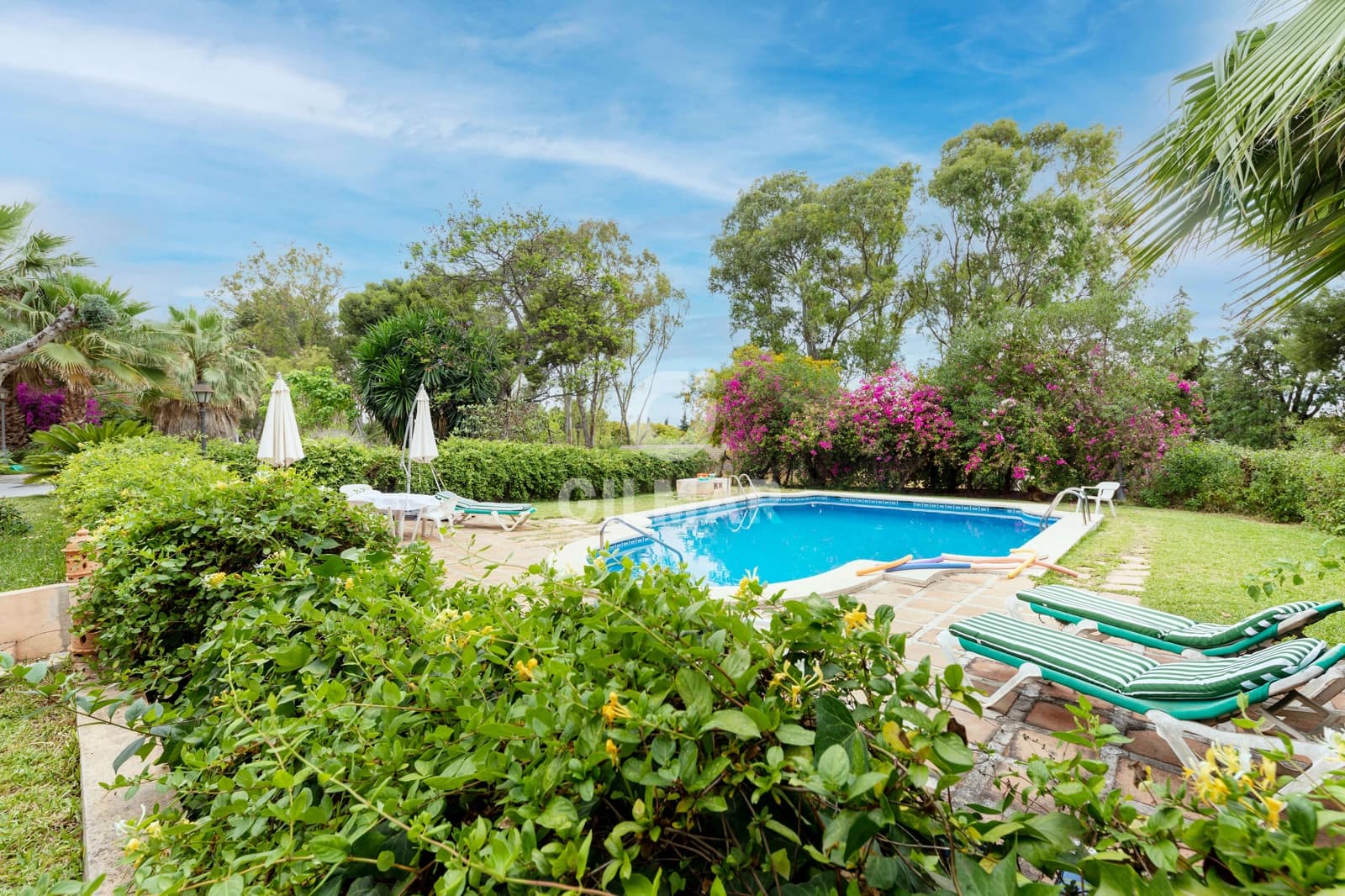 11 sypialnia Willa na sprzedaż w Churriana z basenem garażem - 1 860 000 € (Ref: 9219553)