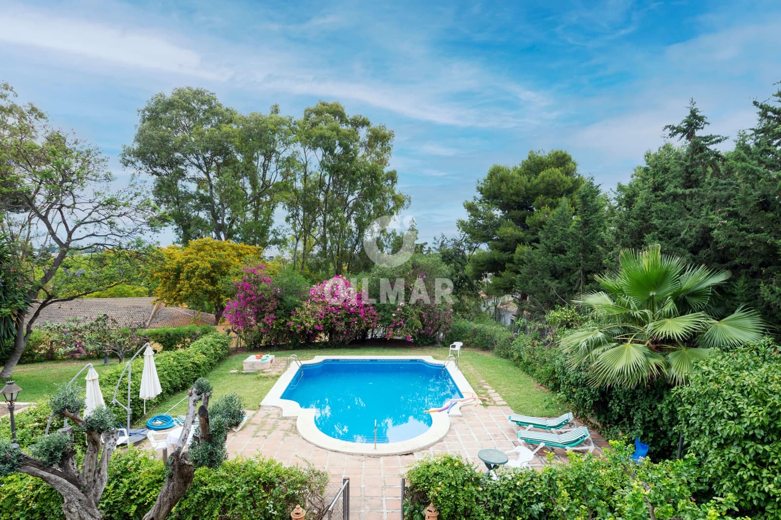 11 sypialnia Willa na sprzedaż w Churriana z basenem garażem - 1 860 000 € (Ref: 9219553)