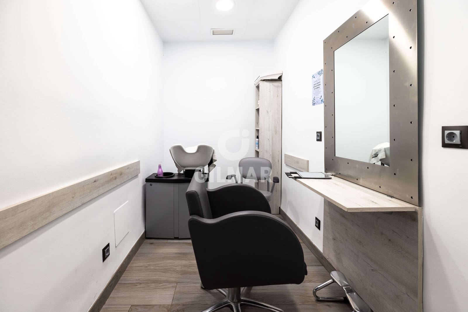 Kommersiell til salgs i Malaga by - € 550 000 (Ref: 9219554)