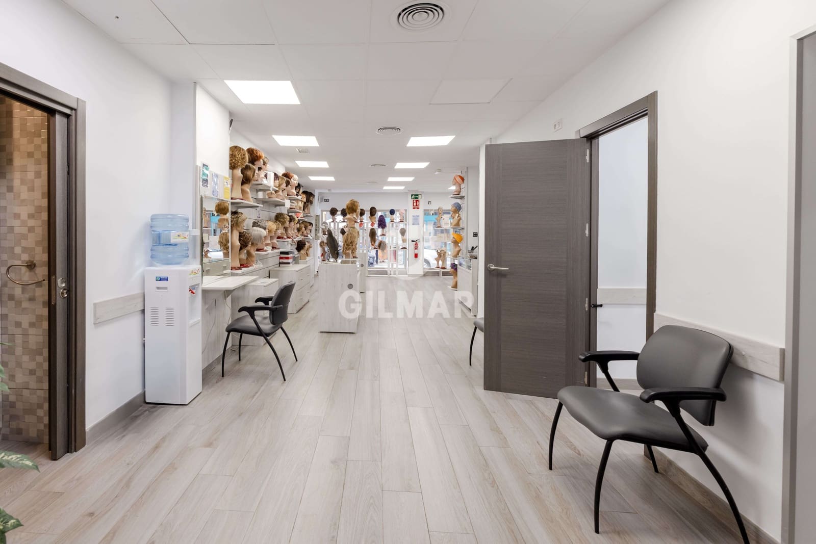 Kommersiell til salgs i Malaga by - € 550 000 (Ref: 9219554)