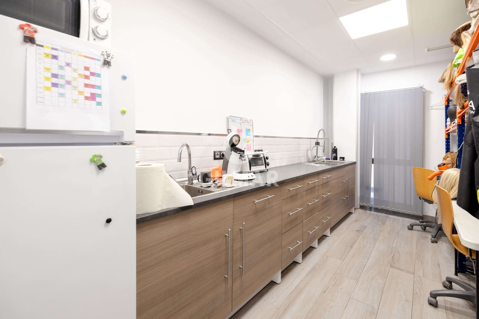 Kommersiell til salgs i Malaga by - € 550 000 (Ref: 9219554)