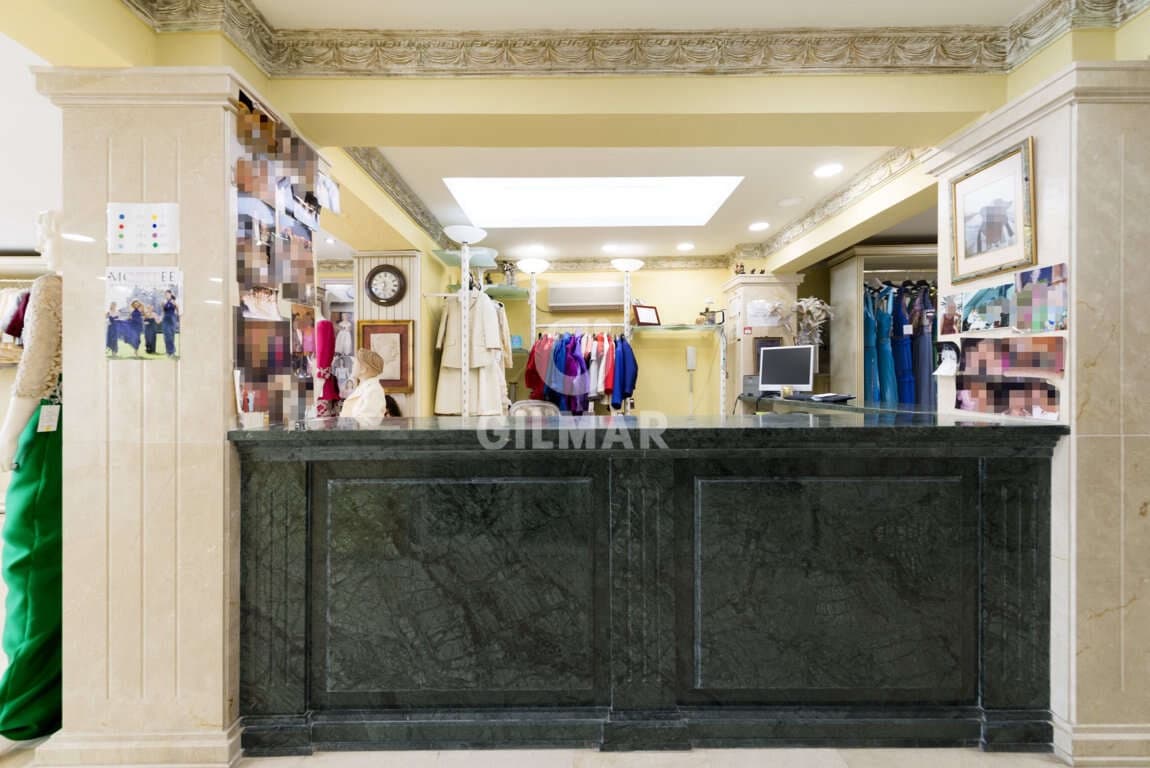 Komercyjne na sprzedaż w Miasto Malaga - 800 000 € (Ref: 9219559)