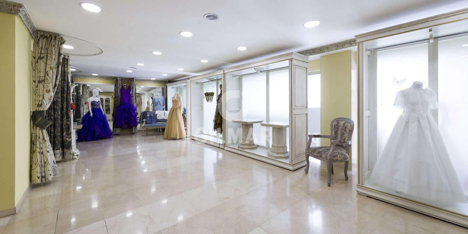 Komercyjne na sprzedaż w Miasto Malaga - 800 000 € (Ref: 9219559)