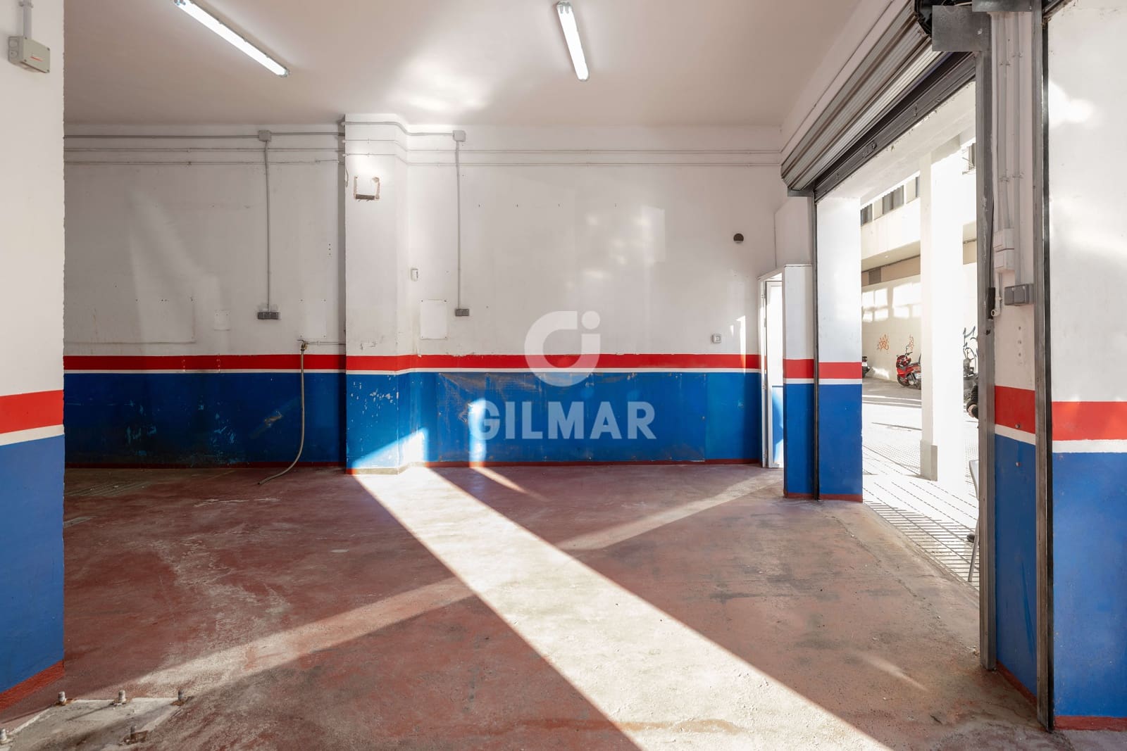 Komercyjne na sprzedaż w Miasto Malaga - 290 000 € (Ref: 9219560)