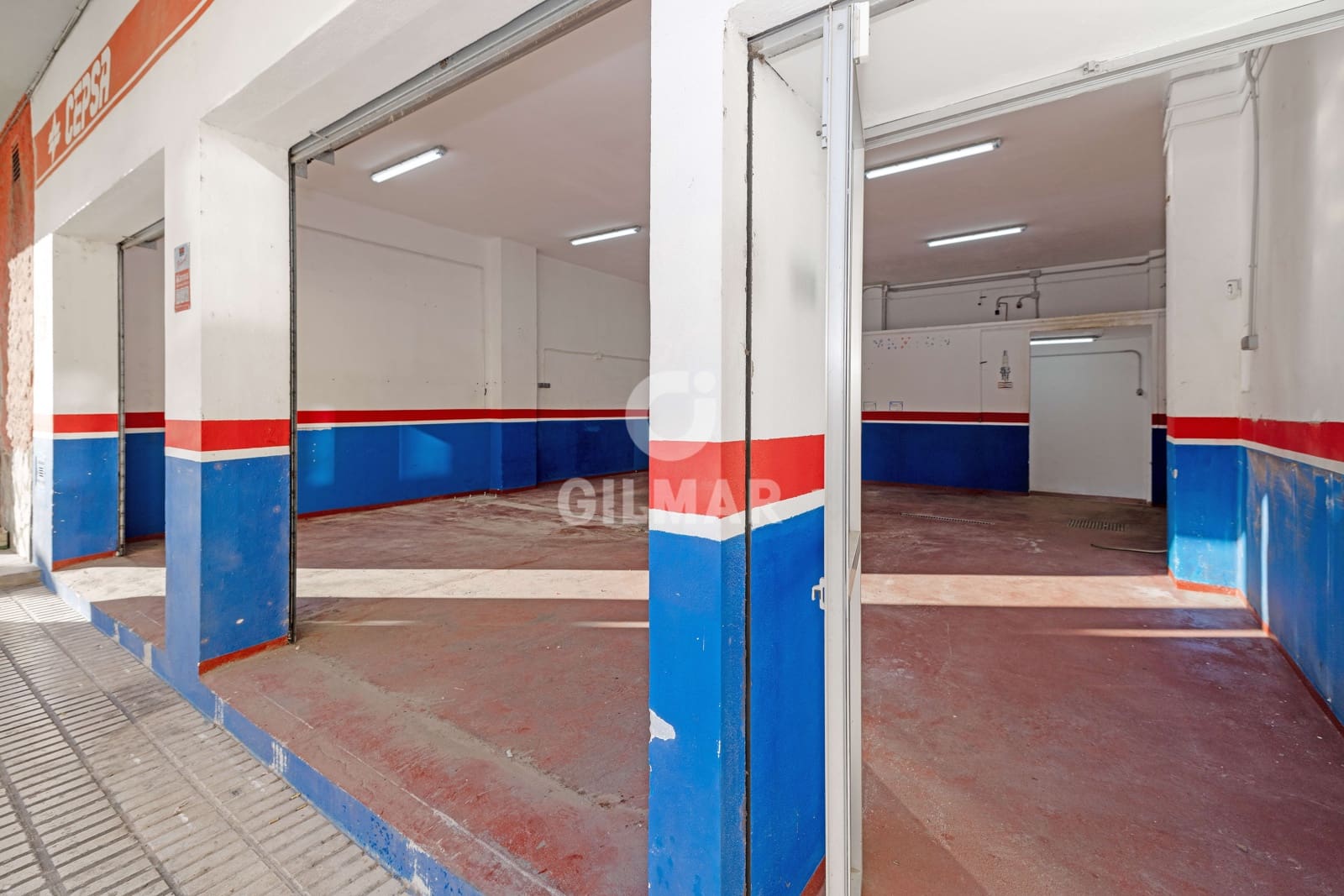 Komercyjne na sprzedaż w Miasto Malaga - 290 000 € (Ref: 9219560)