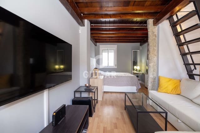 2 bedroom Flat for sale in Capuchinos, Málaga city - € 332,000 (Ref: 9219562)