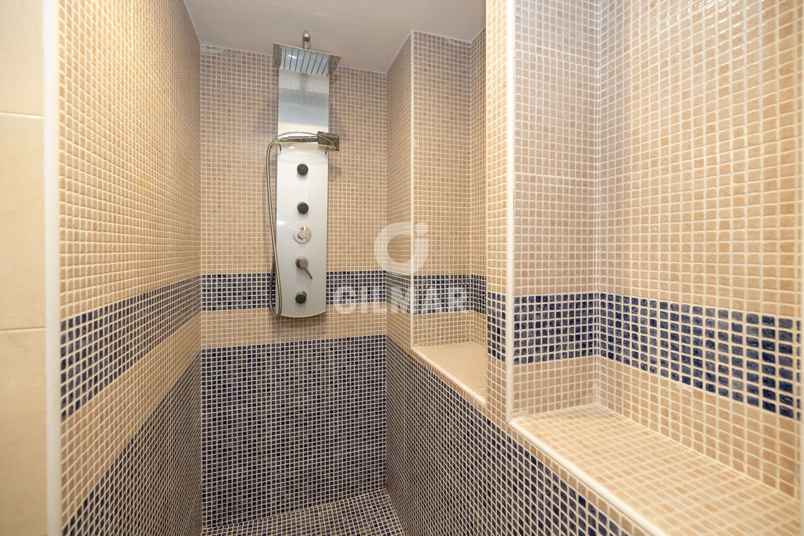 2 bedroom Flat for sale in Malaga city - € 332,000 (Ref: 9219562)