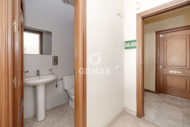 Office for sale in Parq Emp Santa Cruz, Málaga city - € 350,000 (Ref: 9219564)