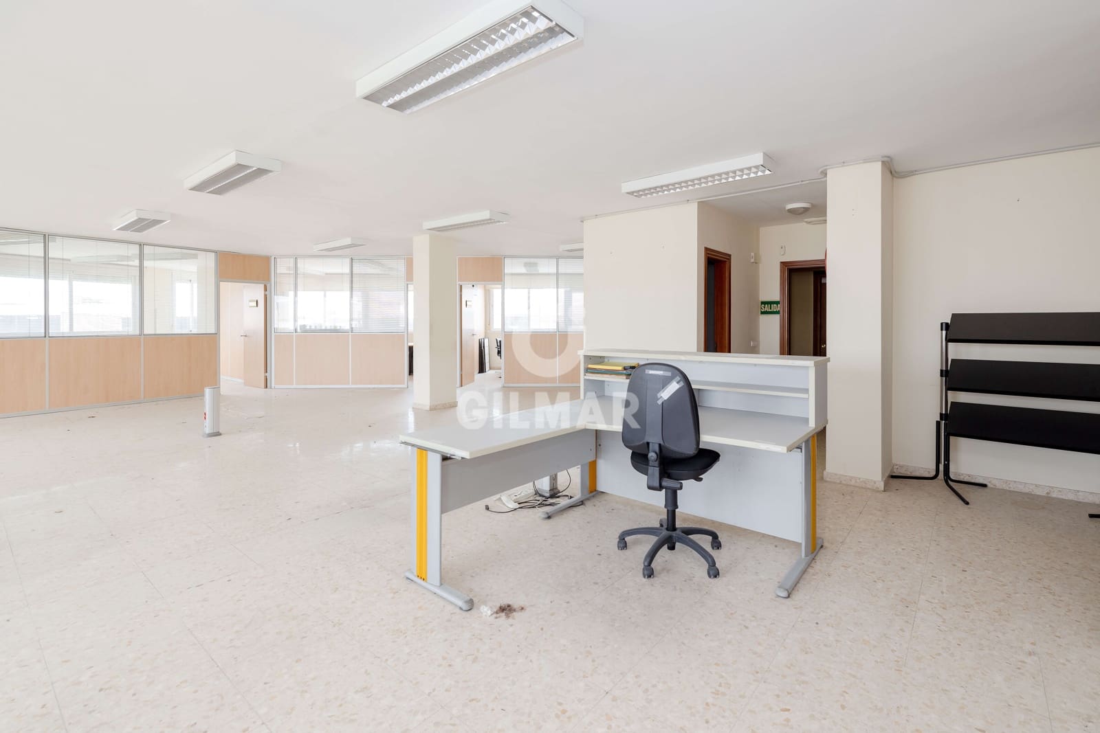 Kontor til salg i Malaga by - € 350.000 (Ref: 9219564)