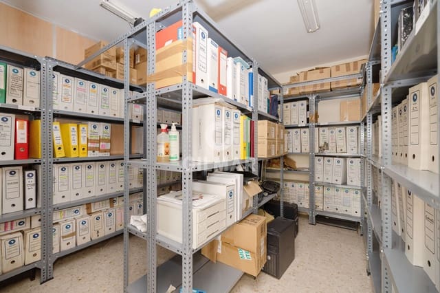 Office for sale in Parq Emp Santa Cruz, Málaga city - € 350,000 (Ref: 9219564)