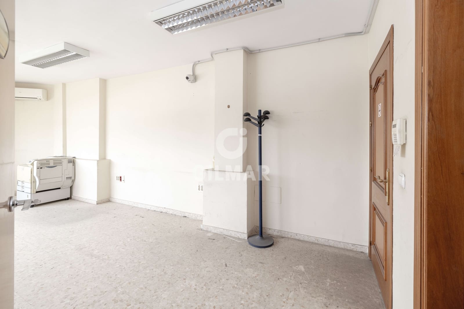Kontor til salg i Malaga by - € 350.000 (Ref: 9219564)