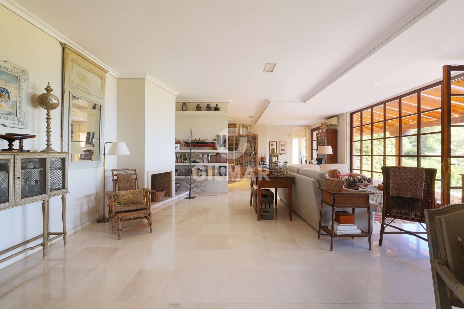 5 soverom Villa til salgs i Malaga by med svømmebasseng garasje - € 1 990 000 (Ref: 9219565)