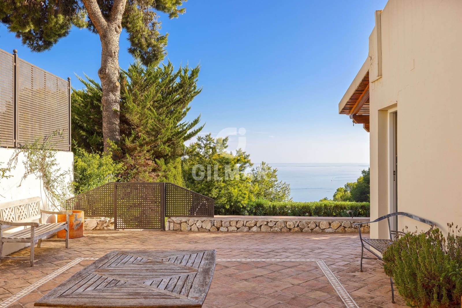 5 soverom Villa til salgs i Malaga by med svømmebasseng garasje - € 1 990 000 (Ref: 9219565)