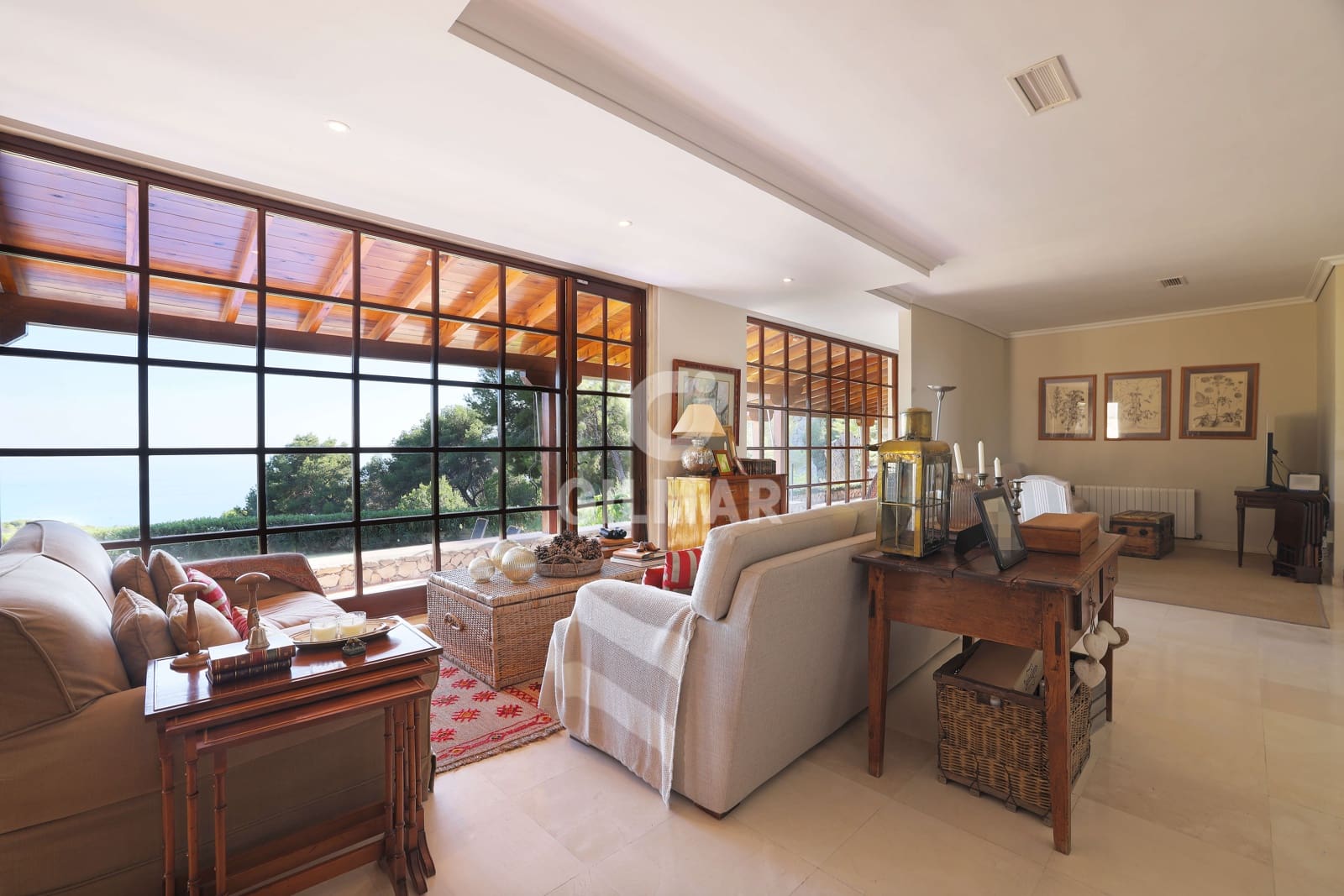 5 soverom Villa til salgs i Malaga by med svømmebasseng garasje - € 1 990 000 (Ref: 9219565)