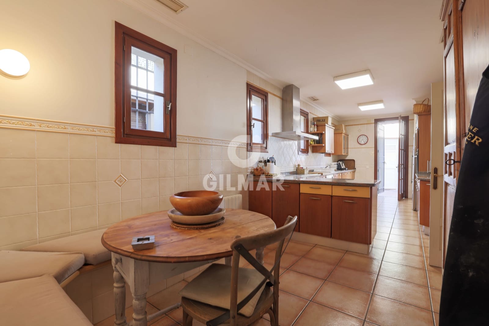 5 soverom Villa til salgs i Malaga by med svømmebasseng garasje - € 1 990 000 (Ref: 9219565)