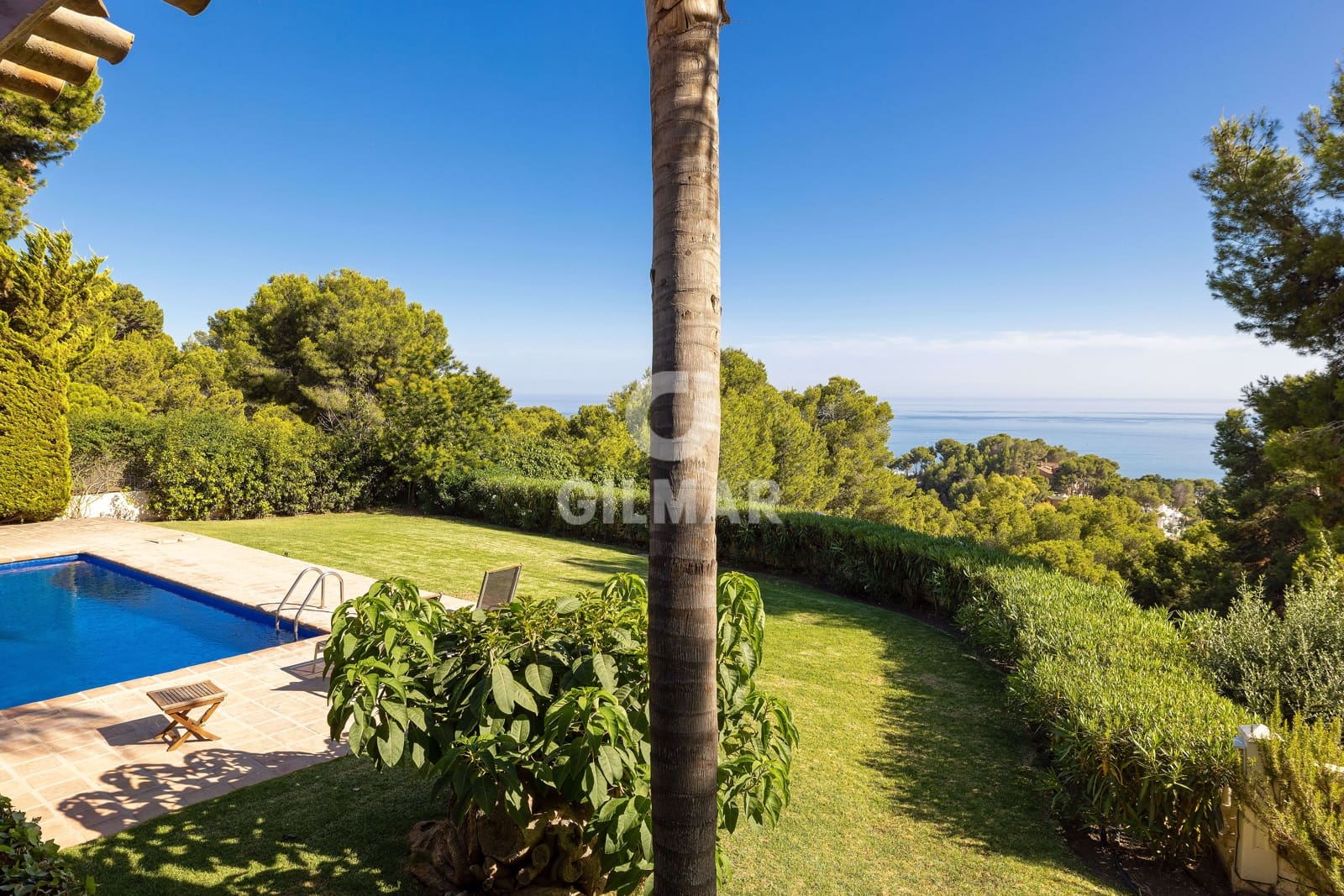 5 soverom Villa til salgs i Malaga by med svømmebasseng garasje - € 1 990 000 (Ref: 9219565)