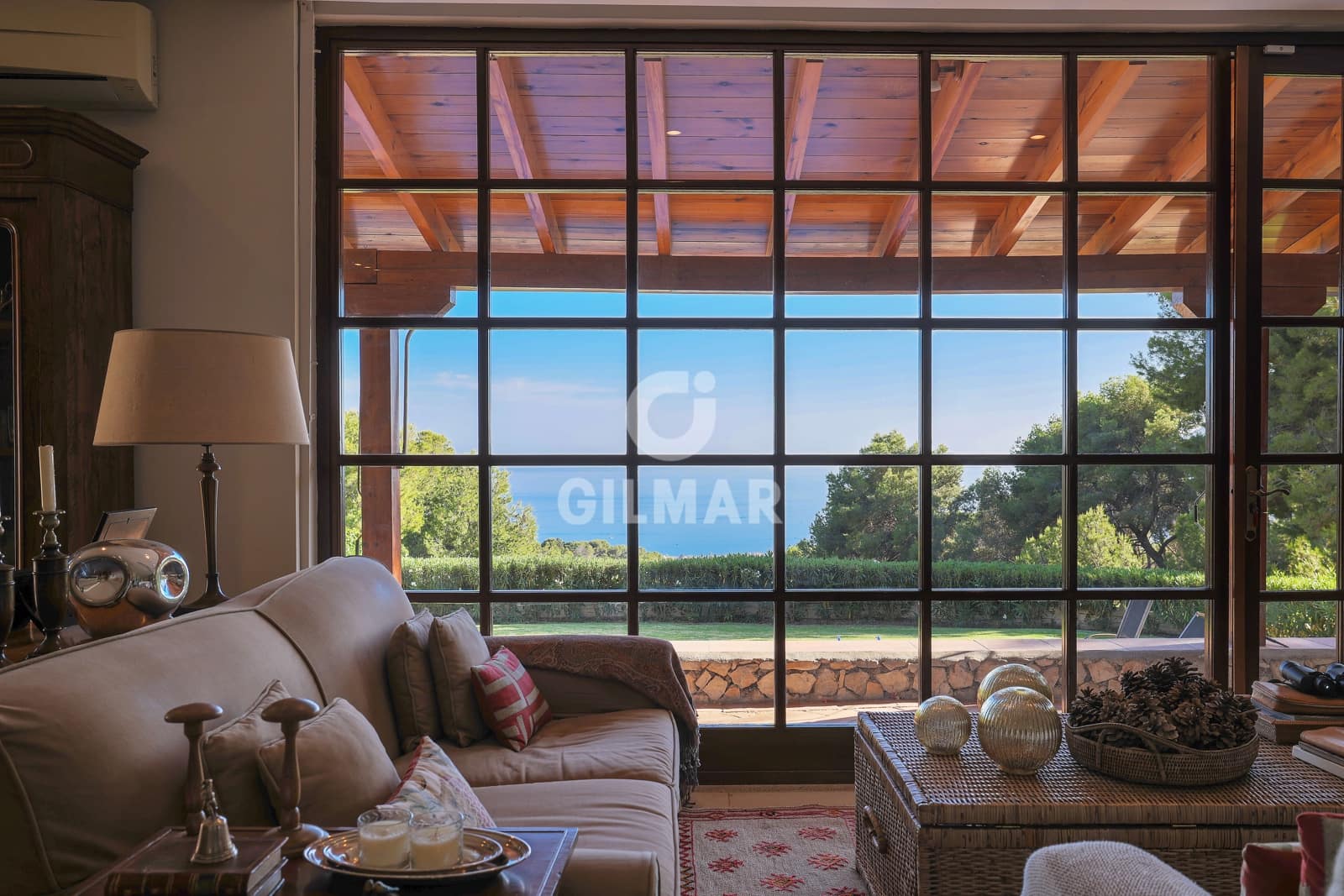 5 soverom Villa til salgs i Malaga by med svømmebasseng garasje - € 1 990 000 (Ref: 9219565)